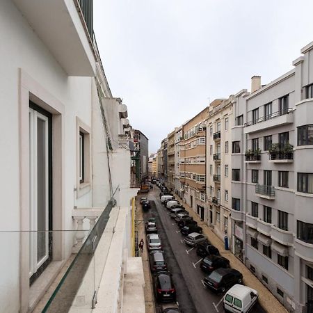 Joivy Vibrant Central Studio Apartment Lisbon Exterior photo