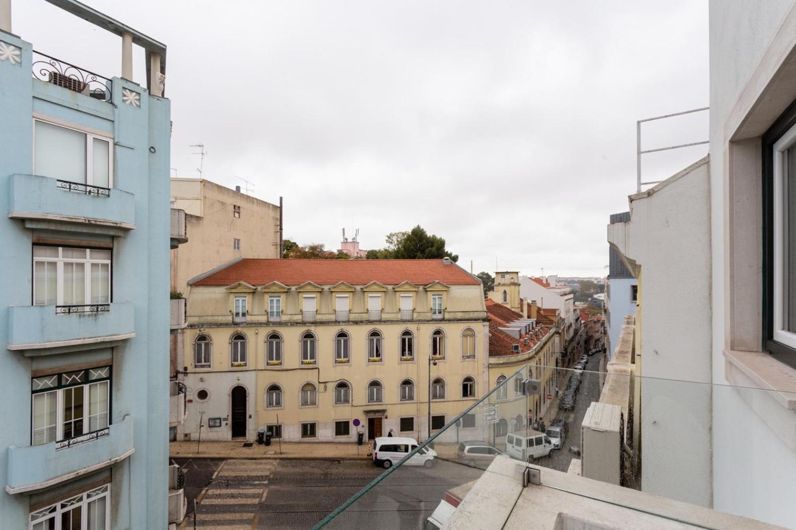 Joivy Vibrant Central Studio Apartment Lisbon Exterior photo